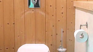 Carollina Cherry Masturbates in the Toilet