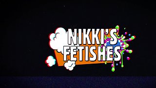NIKKISFETISHES Nikki Blindfolded Thigh Grinding To Cum