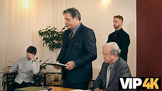 Vip4k. contempt and sausage in court