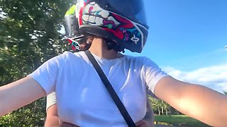 Bra-Less Encounter with a Busty Client in Wild Heat