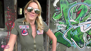 Blonde Tourist Guide Gets Her Ass Creamed!!