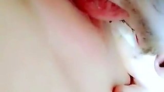 Amateur czech teen in her first toy induced orgasm