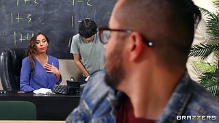 Sex On The Syllabus With Ricky Spanish, Desiree Dulce - Brazzers