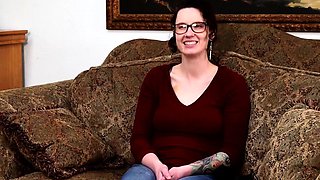 Bare Breasted Punishment: Elizabeth