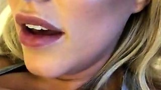 Close up amateur beauty uses her toy to masturbates