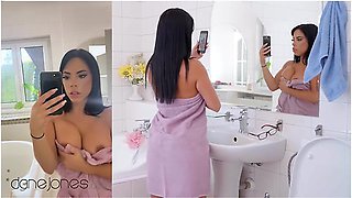 Big Ass Big Tits Italian Megan Fiore Fucks Big Dick Gamer Bf
