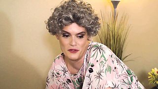 Promiscuous Aphrodite Adams at cumshot scene