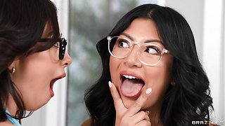 Sneaky Wives Swapping Brunch Is A Cummy Success With Mick Blue, Scott Nails, Chloe Surreal, Cami Strella - Brazzers