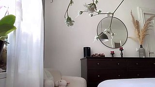 Brunette Solo Webcam Masturbation