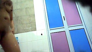 Amateur couple hidden cam