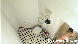 Amateur Phone Sex on the Doctor's Toilet