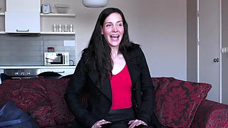 Cute brunette young hookup amateur teen blowjob