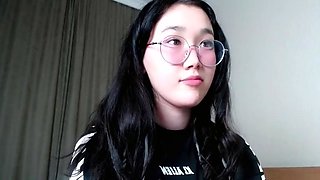 Pink pussy busty babe solo toy vibration during masturbation
