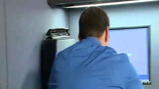 REMASTERED MONDAY: Jewel, 61, gets a creampie from a young employee