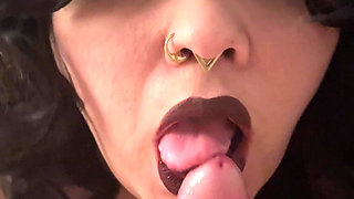 Real Couple Homemade Blowjob! Ahegao Facial
