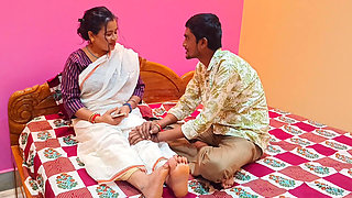 Widowed stepaunt's stepnephew gives her hardcore sex happines(Jouboner guder jala)....