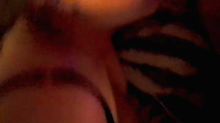 Blowjob Amateur My Wife. Amatorska Gra Wstepna, Mieki Kutas Rosnie W Ustach Zony