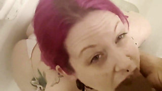 Swallowing Dwayne Foxxx's Piss