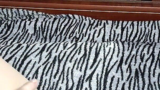 Homemade Masturbation in Front of the Mirror Without Taking off Her Panties