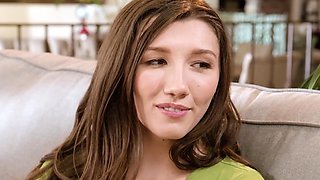 College sorority members indulge in crazy lesbian orgies