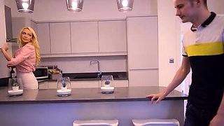 WankItNow Amber Jayne MILF Seduction