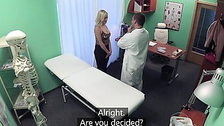Fake Hospital Blonde patient gives blowjob