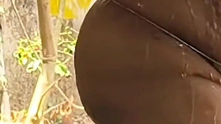 Classy Indian Bhabi Bathing Fully Nude Outdoor Showing Her Assets