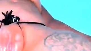 Masturbation close up Tamara big clit