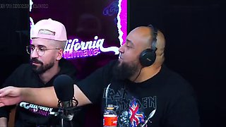 Pagode Da Ofensa - Giovanna Genesini, Luiza Marcato, Lana Borges and Natasha Steffens