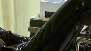 Lady Lilith - rubber clinic exxtreeem part1