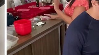 Kiffa Is a Hot Cooking Teacher