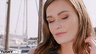 Honour May and Vince Karter's tushy action by Tushy