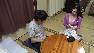 Japanese MILF Apartment Manager Seduces Tenant For Hardcore Fuck - Hot Mature Lady Boss