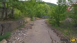 Eva tender gets wild and pounded by her BF in public ruins