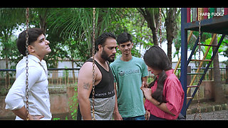 Student Girl Called Her Boyfriend Home and Had Sex with Him