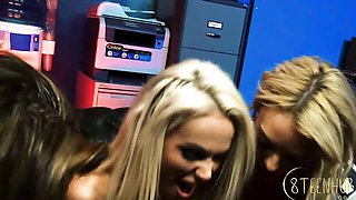 Nymph's hd porn by 8TeenHub