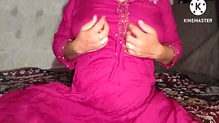 Amrita Aunty Ko Raat Me Jor Se Pela