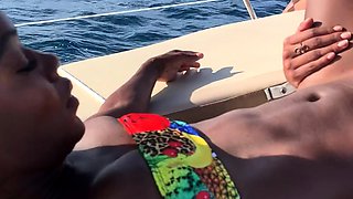 Publicsex amateur sucks and fucks for cash in public