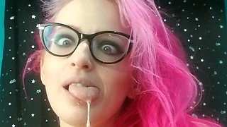 Big boobs milf masturbates with her dildo