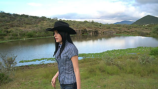 I THIS GIRL FROM THE VILLAGE