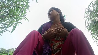 Indian Desi Bhabhi fingering outdoors