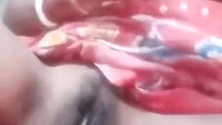 Indian Cute Wife Horny Pussy And Fucking Orgasam With Brinjal