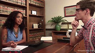 Ebony therapist makes patinet suck