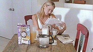 Amateur Blonde Ass Creampied