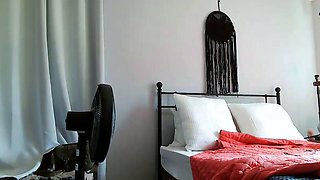 Blonde emo amateur solo masturbation