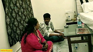 Compromise sex with manager!! Hardcore sex with new kamwali bhabhi!!