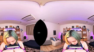 Amateur Blonde With BIG BOOBS Hot Free Cam Show