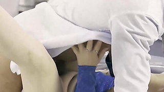 Sex-hungry MILF Wants a Hard Fuck in Her Wet Pussy Hole