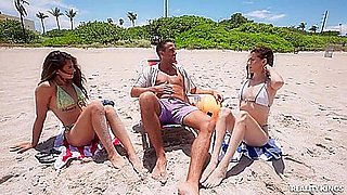 Dont Come A-knockin! With Sofie Reyez, Lucas Frost And Selena Love