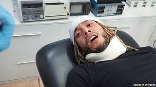Nurse Ryan Reid sucks big cock and takes cumshot - Brazzers HD